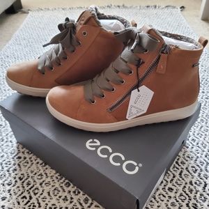Ecco Soft 7 Booties